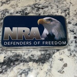 NRA Defenders of Freedom Knife in  Tin Box- limited edition